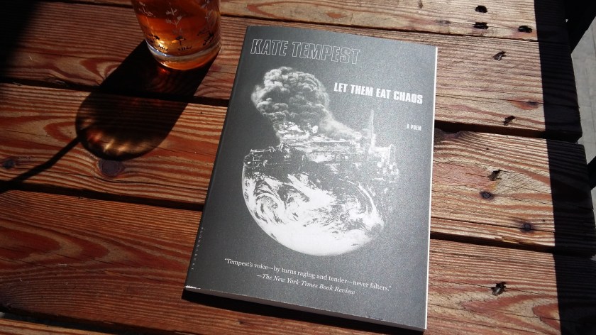 #lefilrouge #lefilrougelit #bibliothérapie #leslivresquifontdubien #livres # poésie #poésieanglaise #katetempest #Londres #letthemeatchaos