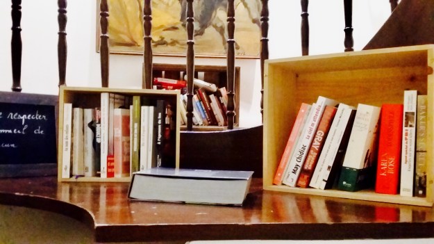 Le fil rouge, le fil rouge lit, bibliothérapie, voyage, Europe, lecture, littérature, livres, les livres qui font du bien, autour des livres, livres-nomades, chemin de Compostelle