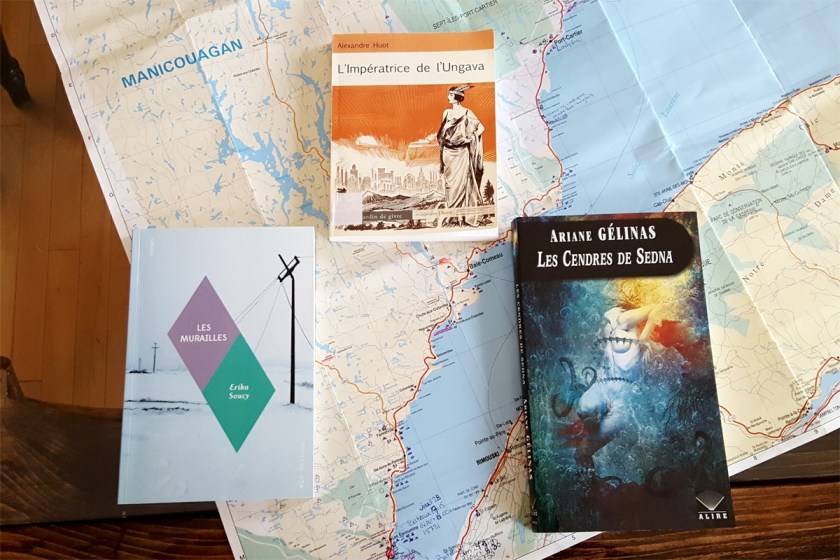 Bibliothérapie, C'est de la faute des livres, Côte-Nord, Le fil rouge, le fil rouge lit, lecture, lire et voyager, livres, livres qui font du bien, plaisir de lire, rituels de voyage, voyages