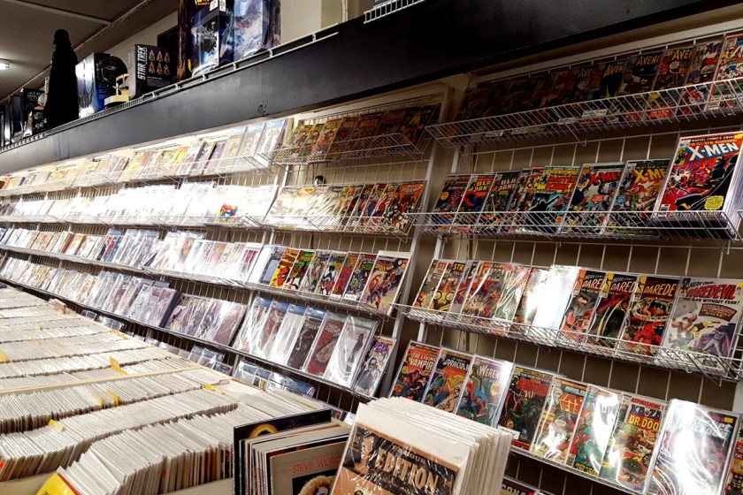 Le fil rouge, le fil rouge lit, bibliothérapie, littérature, lecture, livres, les livres qui font du bien, voyage littéraire, New England, littérature Nouvelle-Angleterre, découvertes littéraires, coups de cœur, comics books, Harrison's comics, Salem, Massachusetts