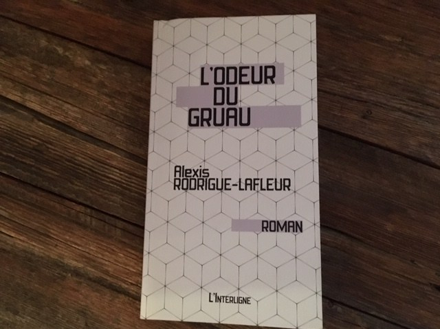 le fil rouge, le fil rouge lit, bibliothérapie, lecture, livres, livres qui font du bien, Éditions L'Interligne, L'odeur du gruau, Alexis Rodrigue-Lafleur, amitié, deuil, amour, littérature canadienne, littérature franco-ontarienne