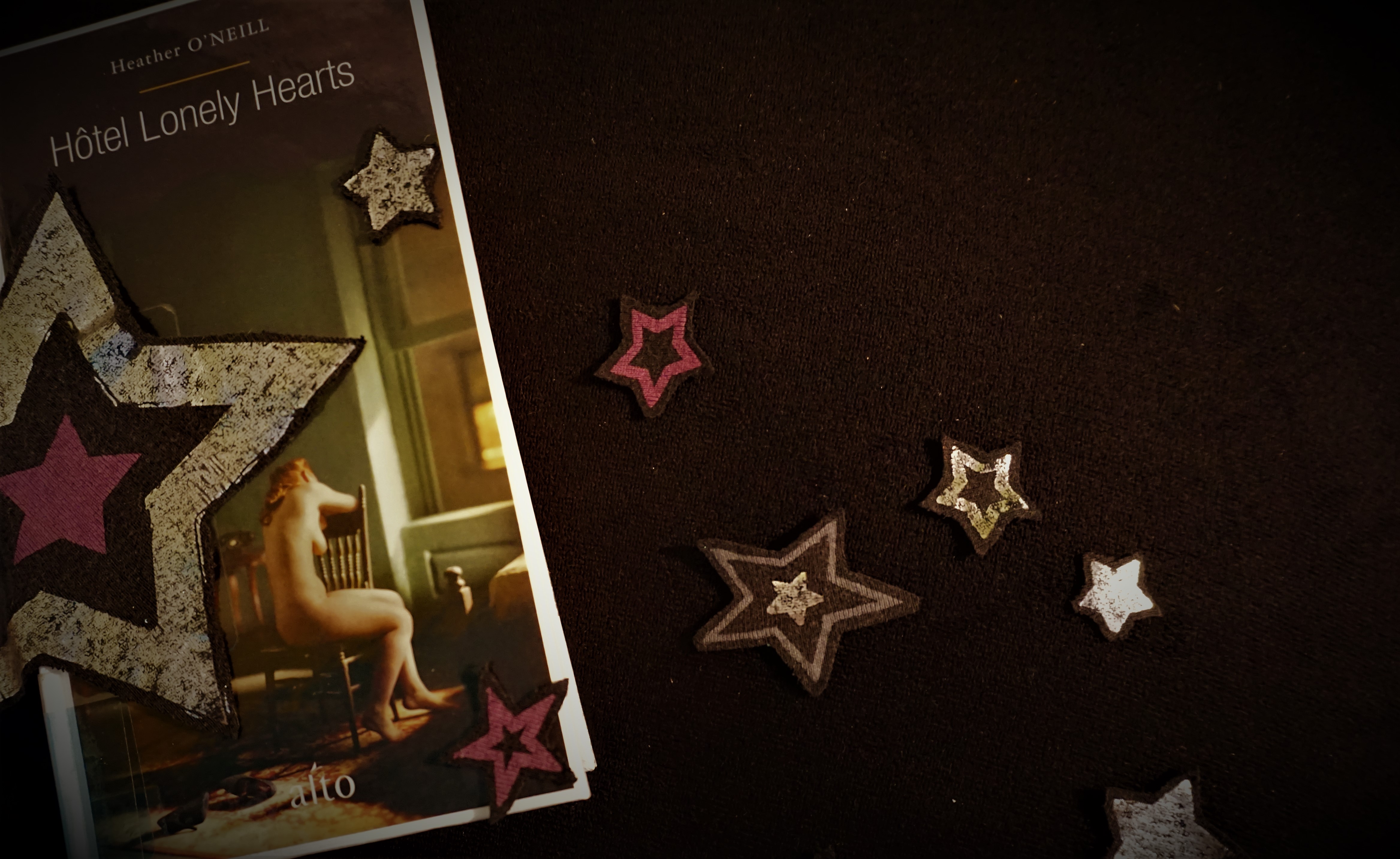 Hôtel Lonely Hearts Heather O'Neill Alto roman amour cirque pauvreté spectacle historique Montréal littérature Le fil rouge réflexions littéraires